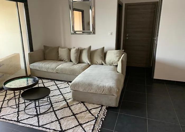T3 Vue Apartment *